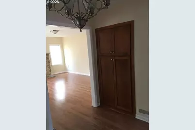 8821 SE Henderson St, Portland, OR 97266 - Photo 10