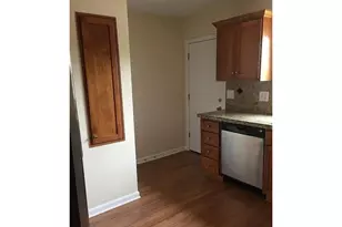 8821 SE Henderson St, Portland, OR 97266 - Photo 8