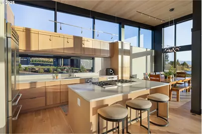 1421 Sterling Ct, White Salmon, WA 98672 - Photo 10