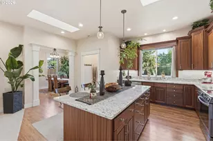 571 River Loop 2, Eugene, OR 97404 - Photo 10