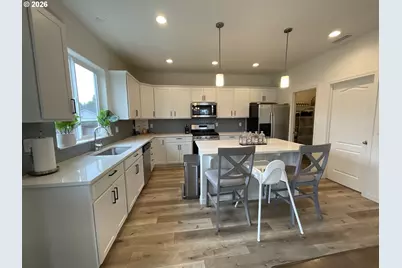 820 8th St, Gervais, OR 97026 - Photo 22