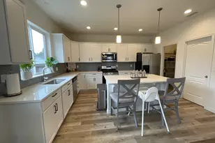 820 Eighth St, Gervais, OR 97026 - Photo 22