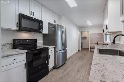 15106 SE Lincoln St, Portland, OR 97233 - Photo 18