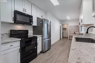 15106 SE Lincoln St, Portland, OR 97233 - Photo 18