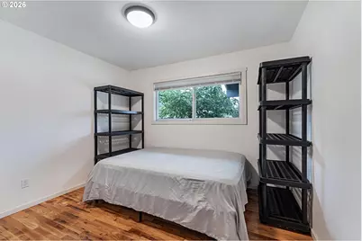 15106 SE Lincoln St, Portland, OR 97233 - Photo 10