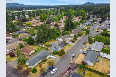 15106 SE Lincoln St, Portland, OR 97233 - Photo 34