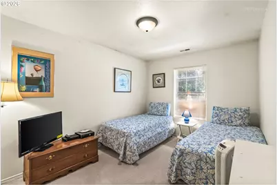21147 SW Madeira Ter, Sherwood, OR 97140 - Photo 20