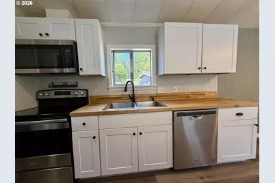98825 Pleasant Hill Dr #26, Brookings, OR 97415 - Photo 10