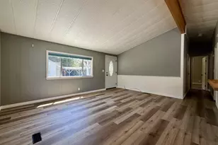 98825 Pleasant Hill Dr, Brookings, OR 97415 - Photo 4