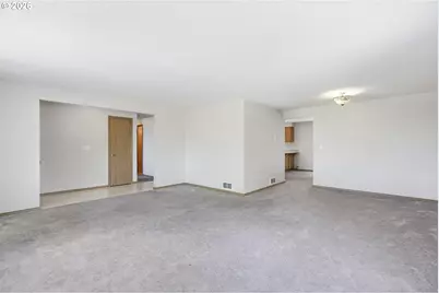 2390 SE Jefferson Dr, Prineville, OR 97754 - Photo 12