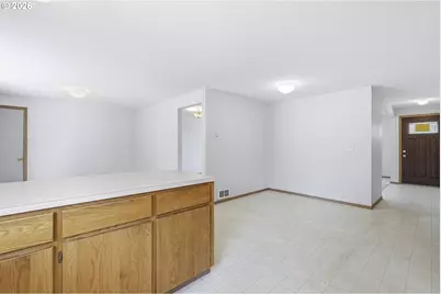 2390 SE Jefferson Dr, Prineville, OR 97754 - Photo 20