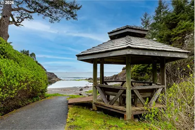 180 Gull Station, Depoe Bay, OR 97341 - Photo 22