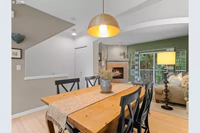10739 SW Canterbury Ln, Portland, OR 97224 - Photo 8
