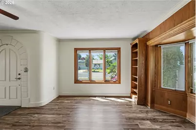 346 SE Hankel St, Dallas, OR 97338 - Photo 8