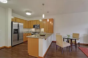 2335 NW Raleigh St, Portland, OR 97210 - Photo 12