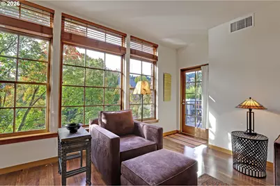 2335 NW Raleigh St #A323, Portland, OR 97210 - Photo 8