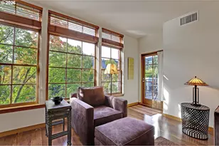 2335 NW Raleigh St, Portland, OR 97210 - Photo 8
