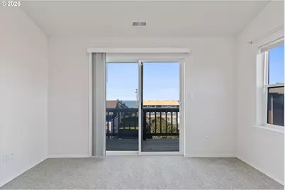 1555 NW 39th St, Lincoln City, OR 97367 - Photo 24