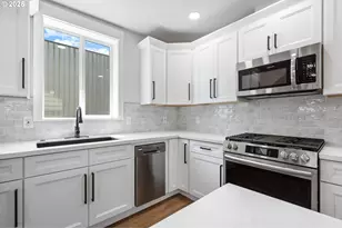 15 NE 80th Ave, Portland, OR 97213 - Photo 20