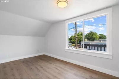 15 NE 80th Ave, Portland, OR 97213 - Photo 32