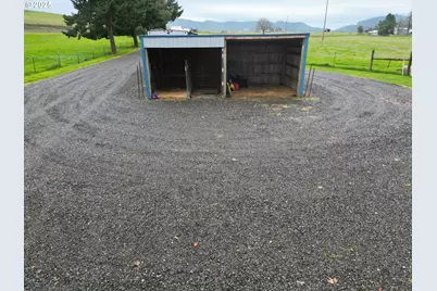 1160 Valley View Rd, Sutherlin, OR 97479 - Photo 30