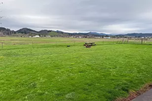 1160 Valley View Rd, Sutherlin, OR 97479 - Photo 48