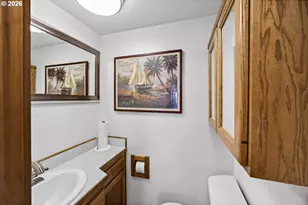 88426 2nd Ave, Florence, OR 97439 - Photo 6