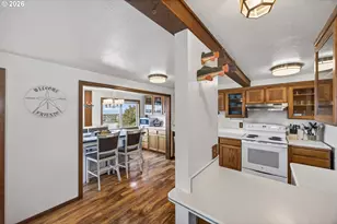 88426 2nd Ave, Florence, OR 97439 - Photo 4