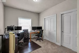 1000 S McKern Ct, Newberg, OR 97132 - Photo 24