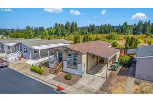 1000 S McKern Ct, Newberg, OR 97132 - Photo 4
