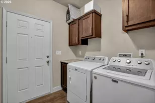 1000 S McKern Ct, Newberg, OR 97132 - Photo 32