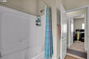1000 S McKern Ct, Newberg, OR 97132 - Photo 28