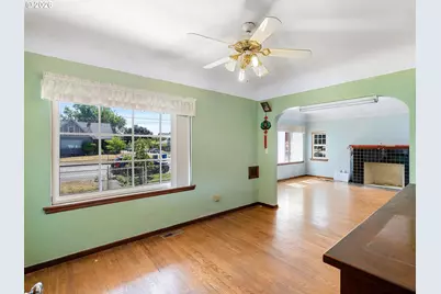 6305 N Denver Ave, Portland, OR 97217 - Photo 10