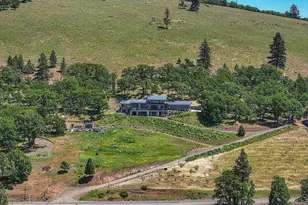 1910 N Columbus Ave, Goldendale, WA 98620 - Photo 2