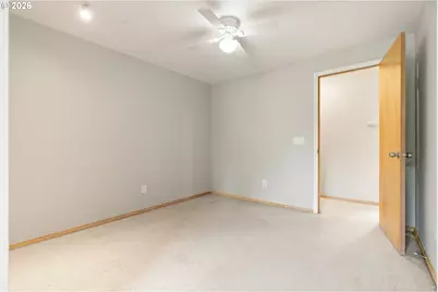 10805 SW 106th Ave, Portland, OR 97223 - Photo 42