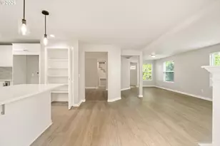 10805 SW 106th Ave, Portland, OR 97223 - Photo 18