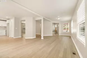 10805 SW 106th Ave, Portland, OR 97223 - Photo 4