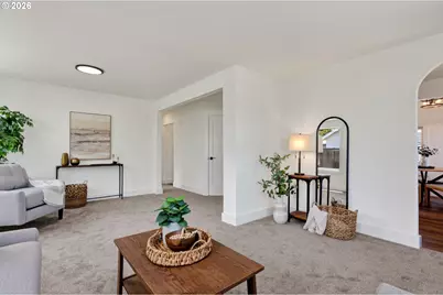 720 E 15th St, The Dalles, OR 97058 - Photo 8