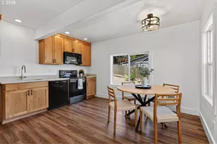 720 E 15th St, The Dalles, OR 97058 - Photo 6