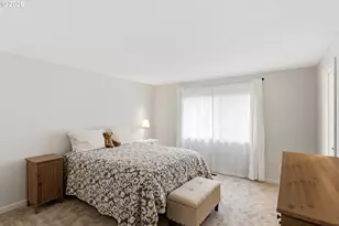 17070 SW Cynthia St, Beaverton, OR 97007 - Photo 12