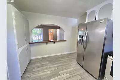 1642 NW Almond Ave, Roseburg, OR 97471 - Photo 16