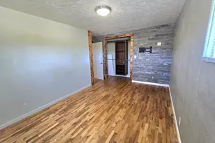 1642 NW Almond Ave, Roseburg, OR 97471 - Photo 28