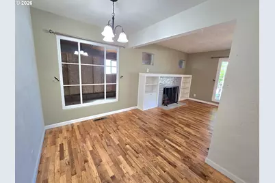 1642 NW Almond Ave, Roseburg, OR 97471 - Photo 14