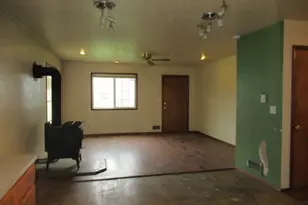 48091 Lyons Mill City Dr, Lyons, OR 97358 - Photo 12