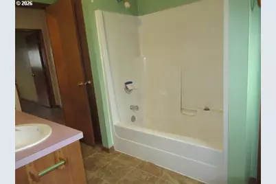 48091 Lyons Mill City Dr, Lyons, OR 97358 - Photo 18