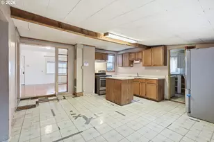 414 S 2nd St, Oregon City, OR 97045 - Photo 12