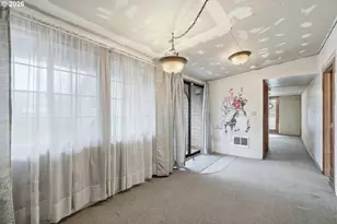 414 S 2nd St, Oregon City, OR 97045 - Photo 8