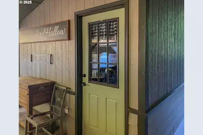 358 Anita Ln, Glide, OR 97443 - Photo 16