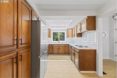 1011 NW 334th Ave, Hillsboro, OR 97124 - Photo 12