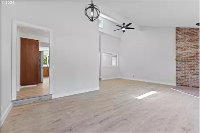 1011 NW 334th Ave, Hillsboro, OR 97124 - Photo 8